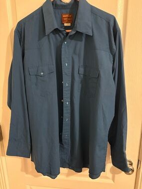 Rustler Brown and Gold Woven Brand Patch 17.5 inch Neck